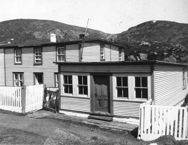 021: J V McCarthy's house and shop.